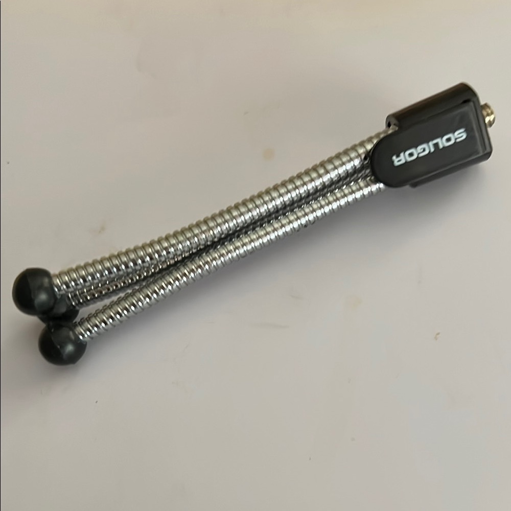 Sougar Flexible Tripod Stand